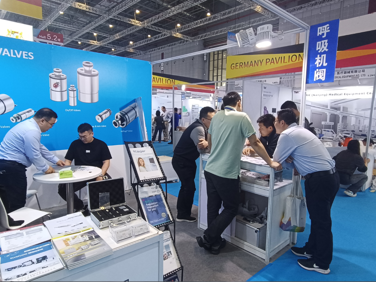 1744682154294617.png QQ截圖20250408102846.png